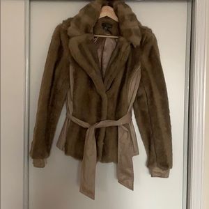 Pre Owned Suka Furry Coat Beige size XS